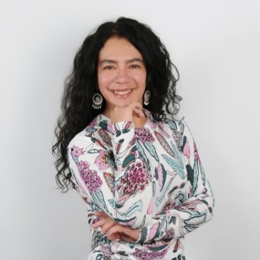 Saskia Flores