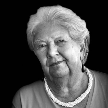 Carmen Anhalzer