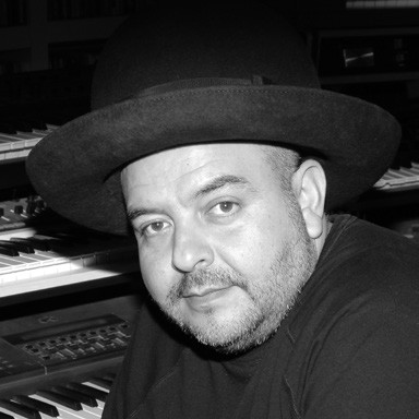 Camilo Lara