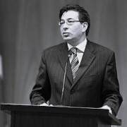 Fander Falconí