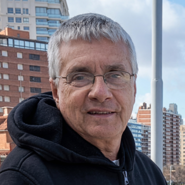Freddy Varona Domínguez