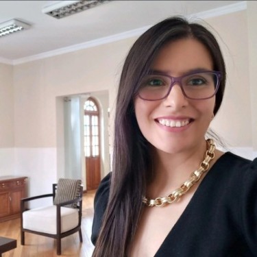 Adriana Mora Bernal